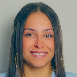 Head shot for Nadia Yanez
