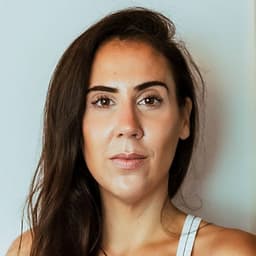 Head shot for Rachel Greenberg