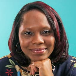 Head shot for Shanta Johnson