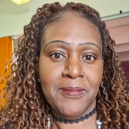 Head shot for Wilda Davis