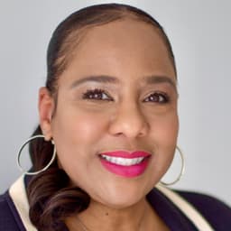 Head shot for Jacqueline Nelson