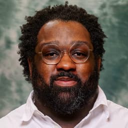 Head shot for Elijah Jackson