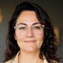 Head shot for Fatima Garnica