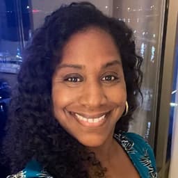 Head shot for Shonda Nixon
