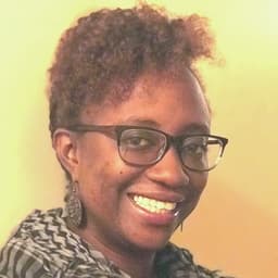 Head shot for Dianne Laurent