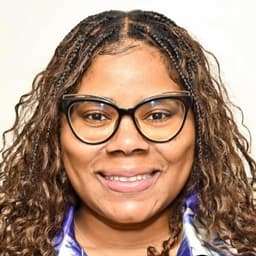 Head shot for Takeya Allen