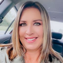 Head shot for Michele Wilbur