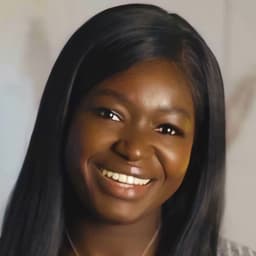 Head shot for Grace Annan