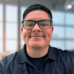 Head shot for Cesar Espinoza Hernandez