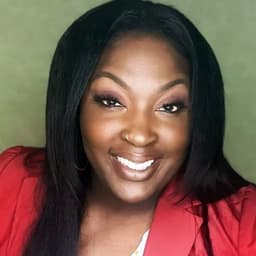 Head shot for Krystal Phillips