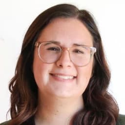 Head shot for Hillary Petko