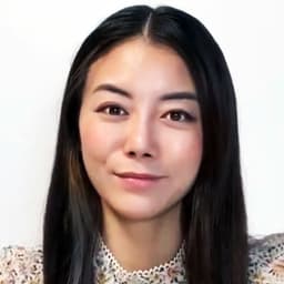 Head shot for Angel Yang