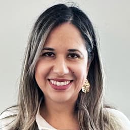 Head shot for Rosalinda Rodriguez