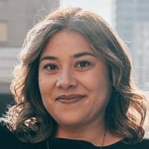 Head shot for Veronica Garza