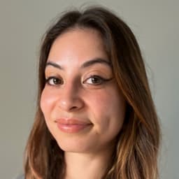 Head shot for Karen Camargo