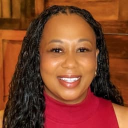 Head shot for Britney Taylor