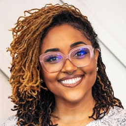 Head shot for Dyamond Jackson
