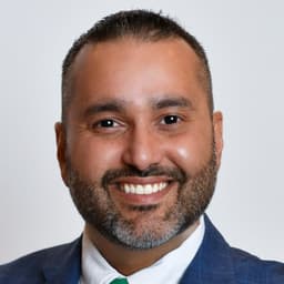 Head shot for Elisamuel Martinez