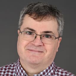 Head shot for William Dearing