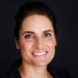 Head shot for Susan Hamdan