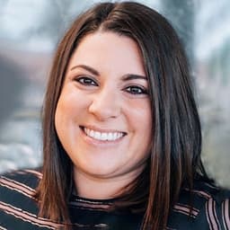 Head shot for Talacey Cox