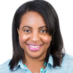 Head shot for Karen Curtis