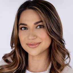 Head shot for Raziela Rodriguez