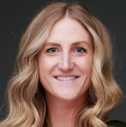 Head shot for Christina Perez