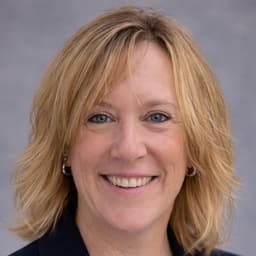 Head shot for Susan Goodwin