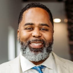 Head shot for Kamau Richard