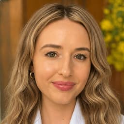 Head shot for Oliwia Prusaczyk