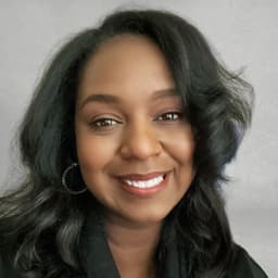 Head shot for Bianca Williams