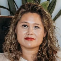 Head shot for Jenae Finney