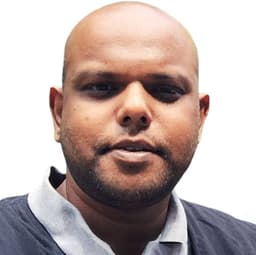 Head shot for Yasir Mohamed