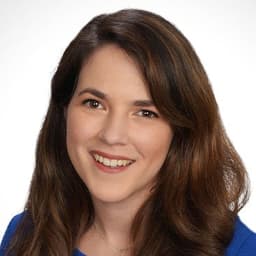 Head shot for Jaclyn Waite