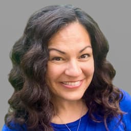 Head shot for Melissa Pollard