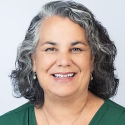 Head shot for Susan Walters