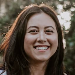 Head shot for Caitlin Blair