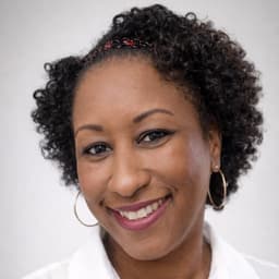 Head shot for Safi Lynch Wilson