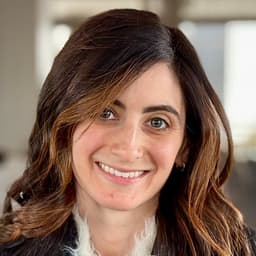 Head shot for Marisa Markowitz