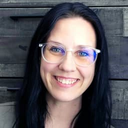 Head shot for Kimberly Vance