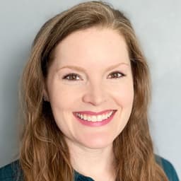 Head shot for Bonnie Driessel