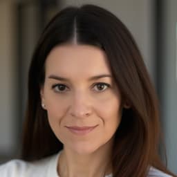 Head shot for Tiffany Fields