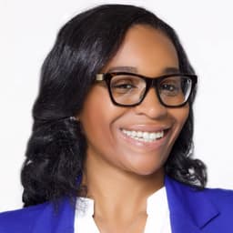 Head shot for Carlita Owens