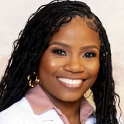 Head shot for Candyce Williams